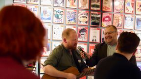 Und als Nächstes muss ich mich für Trockenshampoo interessieren