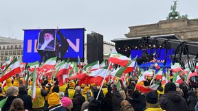 Tausende Menschen demonstrieren in Berlin f&uuml;r Freiheit in Iran