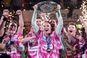 Verschwundene Meisterschale der F&uuml;chse Berlin wieder aufgetaucht &ndash; im Keller des Clubs