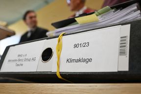 Verbrenner-Aus ab 2030 gefordert &ndash; Umwelthilfe scheitert mit Klage gegen Mercedes und BMW