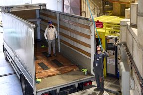 Weltpremiere im luftleeren Raum &ndash; Forscher schicken Antimaterie auf Reisen