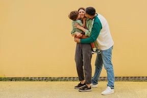 Immer weniger Menschen beziehen in Deutschland Elterngeld