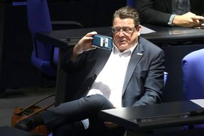 AfD-Politiker haben an Bundestagsreden verdient