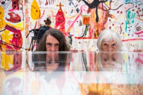 LIEBE OHNE ENDE, ERZCHEFIN DER KUNST, MUTTERZ MEESE, KUNST OHNE ENDE!