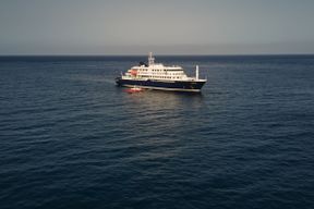 Kreuzfahrtschiff mit erkrankten Passagieren darf nach Spanien