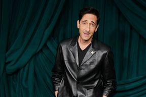 Adrien Brody will f&uuml;nf Monate isoliert im Hotelzimmer gelebt haben