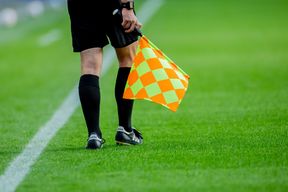 Schlag gegen Linienrichter &ndash; Spiele in Th&uuml;ringen abgesagt